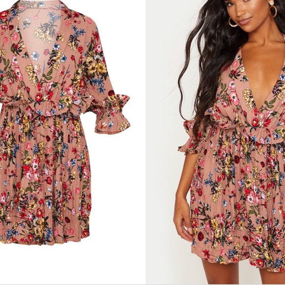 Pretty Little Thing Dark Nude Floral Frill Detail Pleated Skater Dress size US 4 - Picture 8 of 8